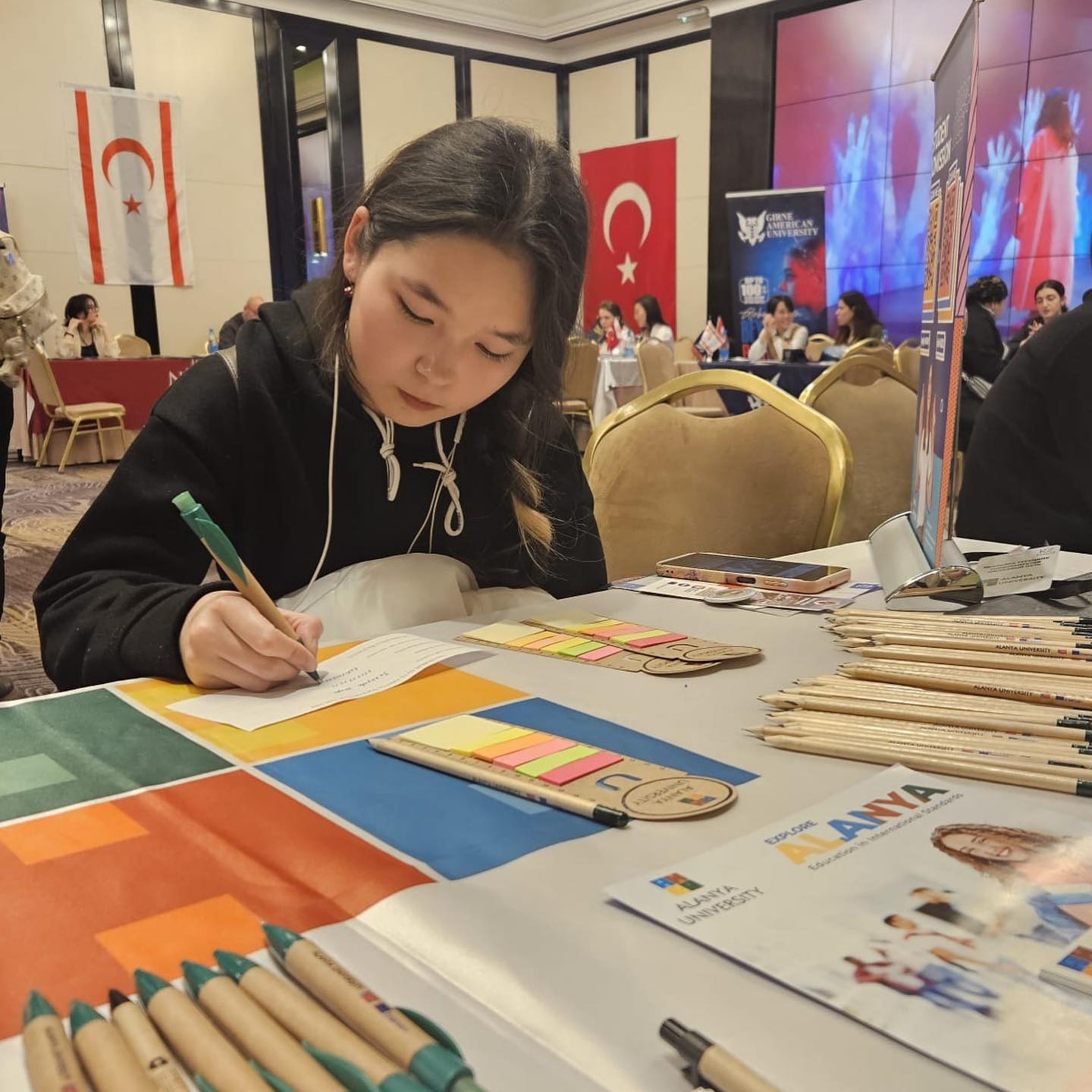 Alanya Üniversitesi, İPEKYOL'un düzenlediği Türkiye Eğitim Fuarı'nda tanıtım yapıyor