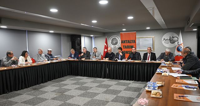 Antalya Tarım Konseyi, yerel yönetimlere tarım sektörünün beklentilerini aktardı